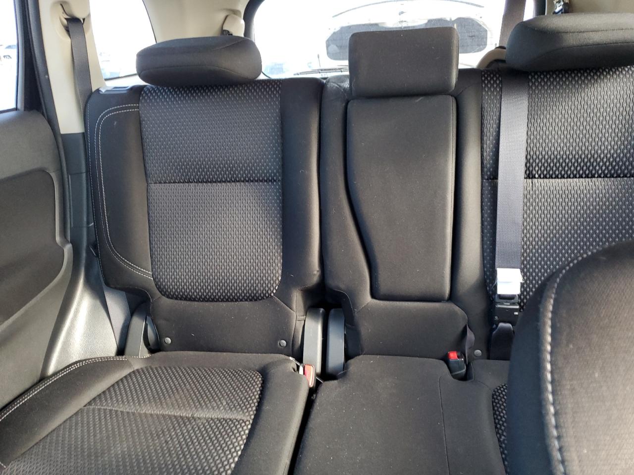 2019 Mitsubishi Outlander - Image 10
