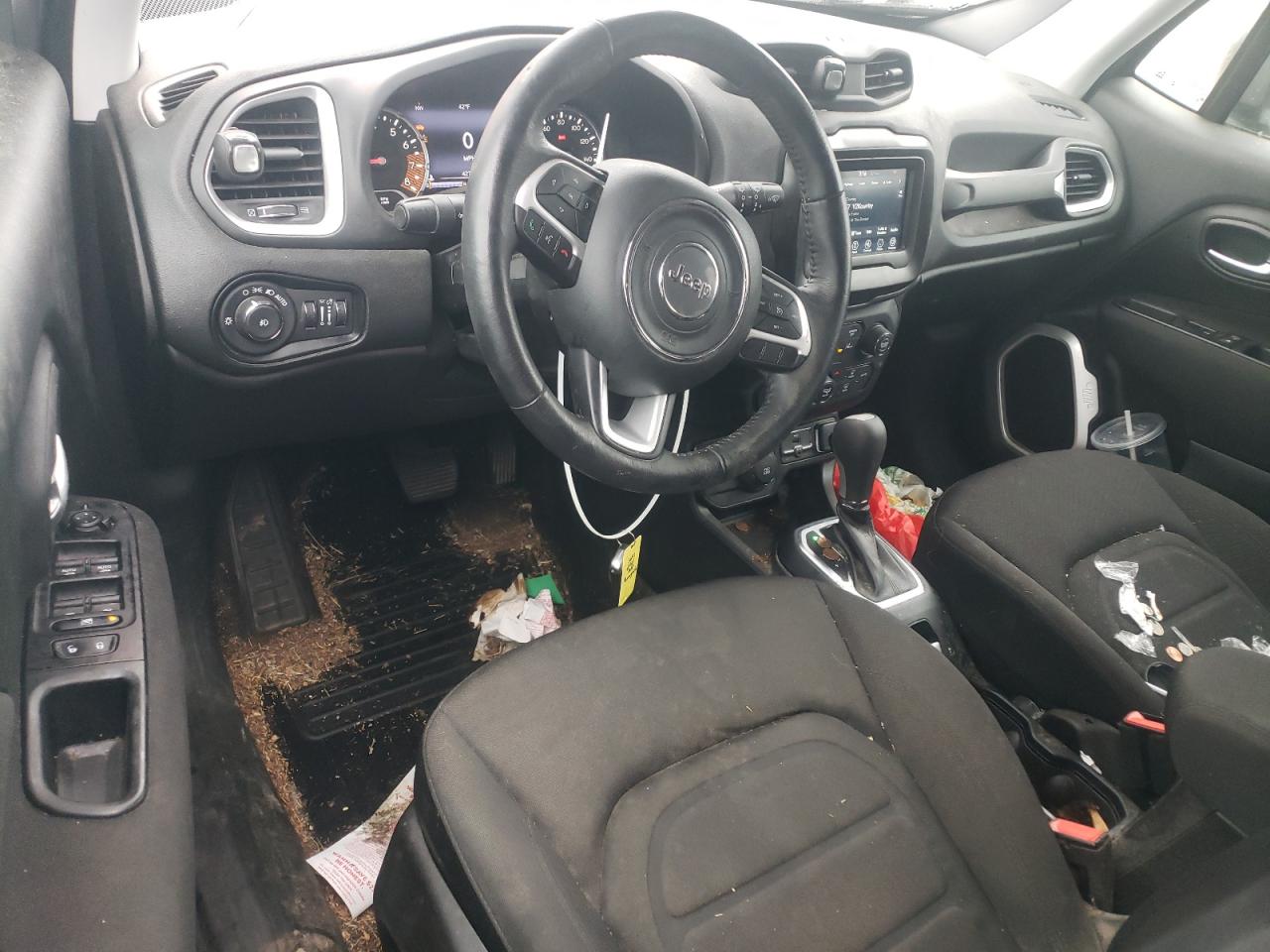 2021 Jeep Renegade - Image 8