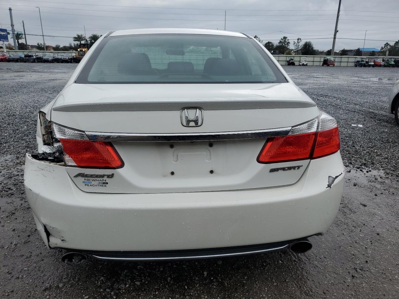 2013 Honda Accord - Image 6