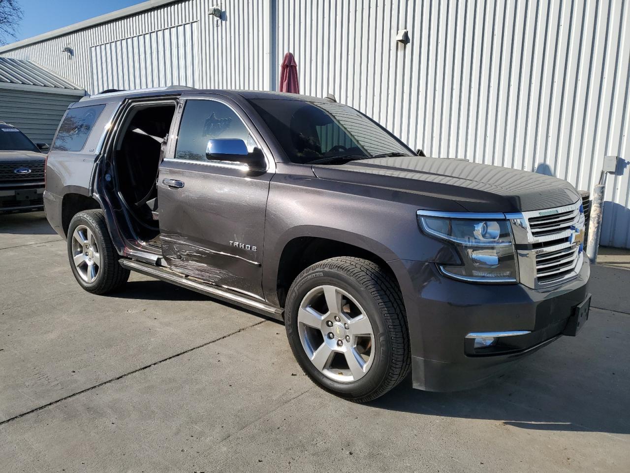2015 Chevrolet Tahoe - Image 4