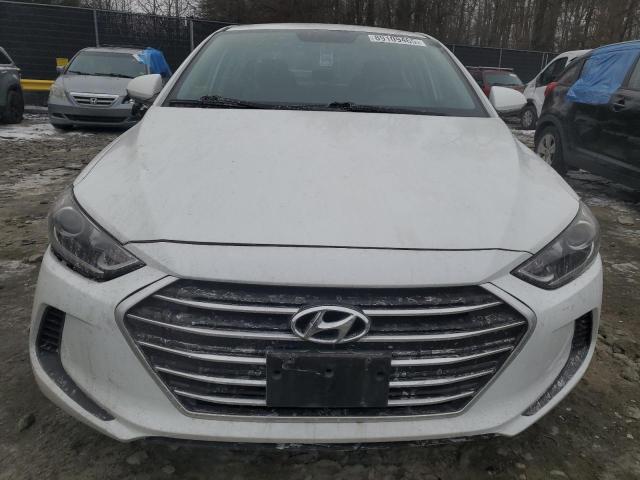  HYUNDAI ELANTRA 2017 Белы