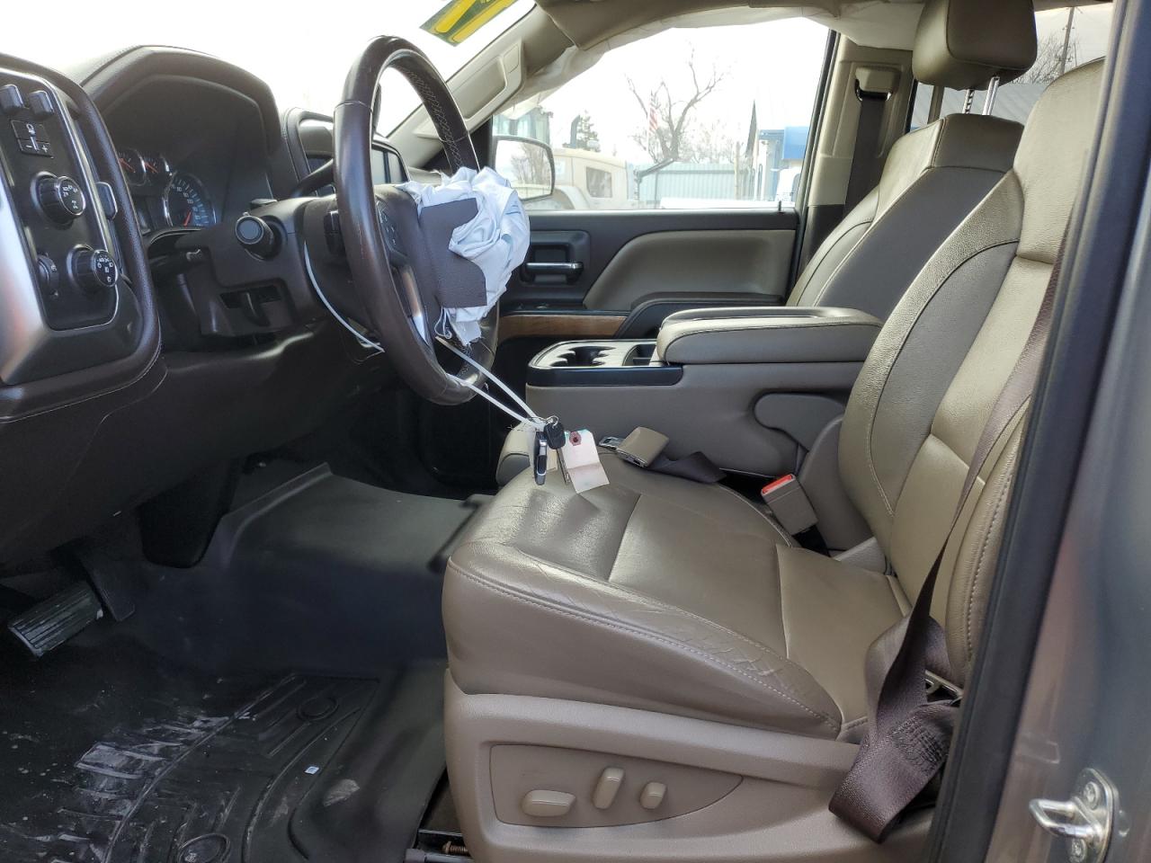 2017 Chevrolet Silverado - Image 7