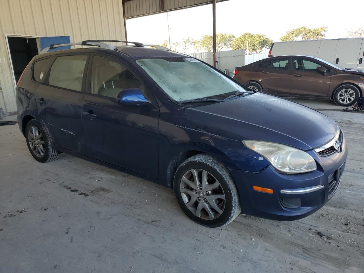 2012 Hyundai Elantra - Image 4