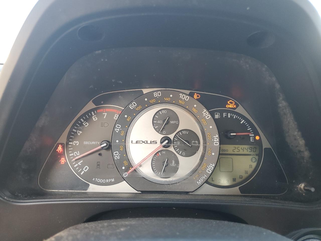 2004 Lexus IS - Image 9