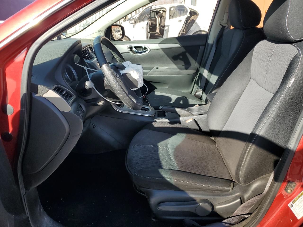 2014 Nissan Sentra - Image 7
