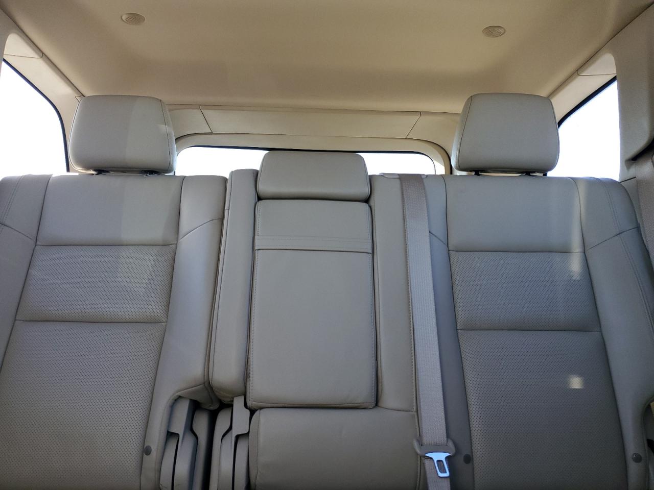 2020 Jeep Grand Cherokee - Image 10