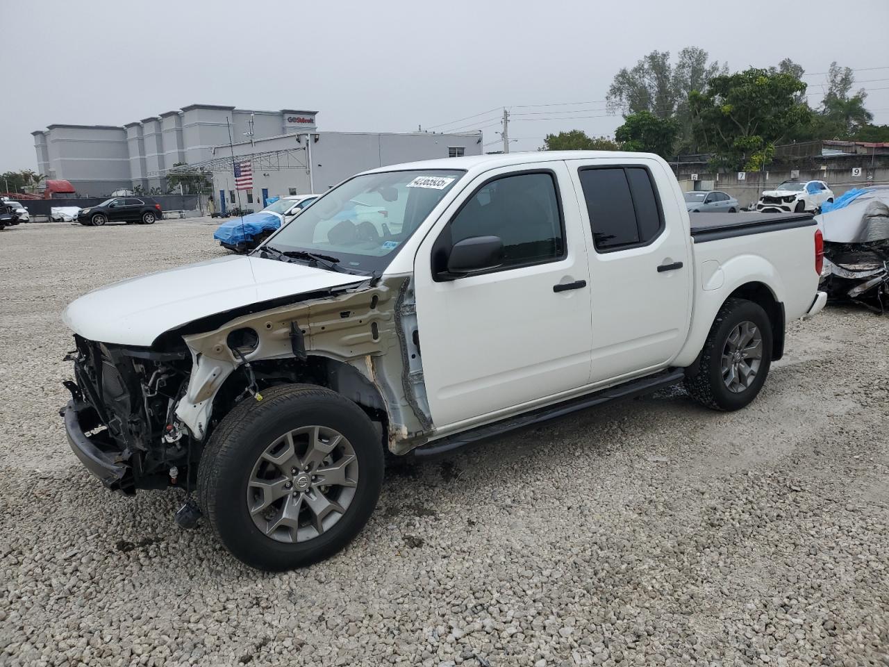 2021 Nissan Navara (Frontier) - Image 1