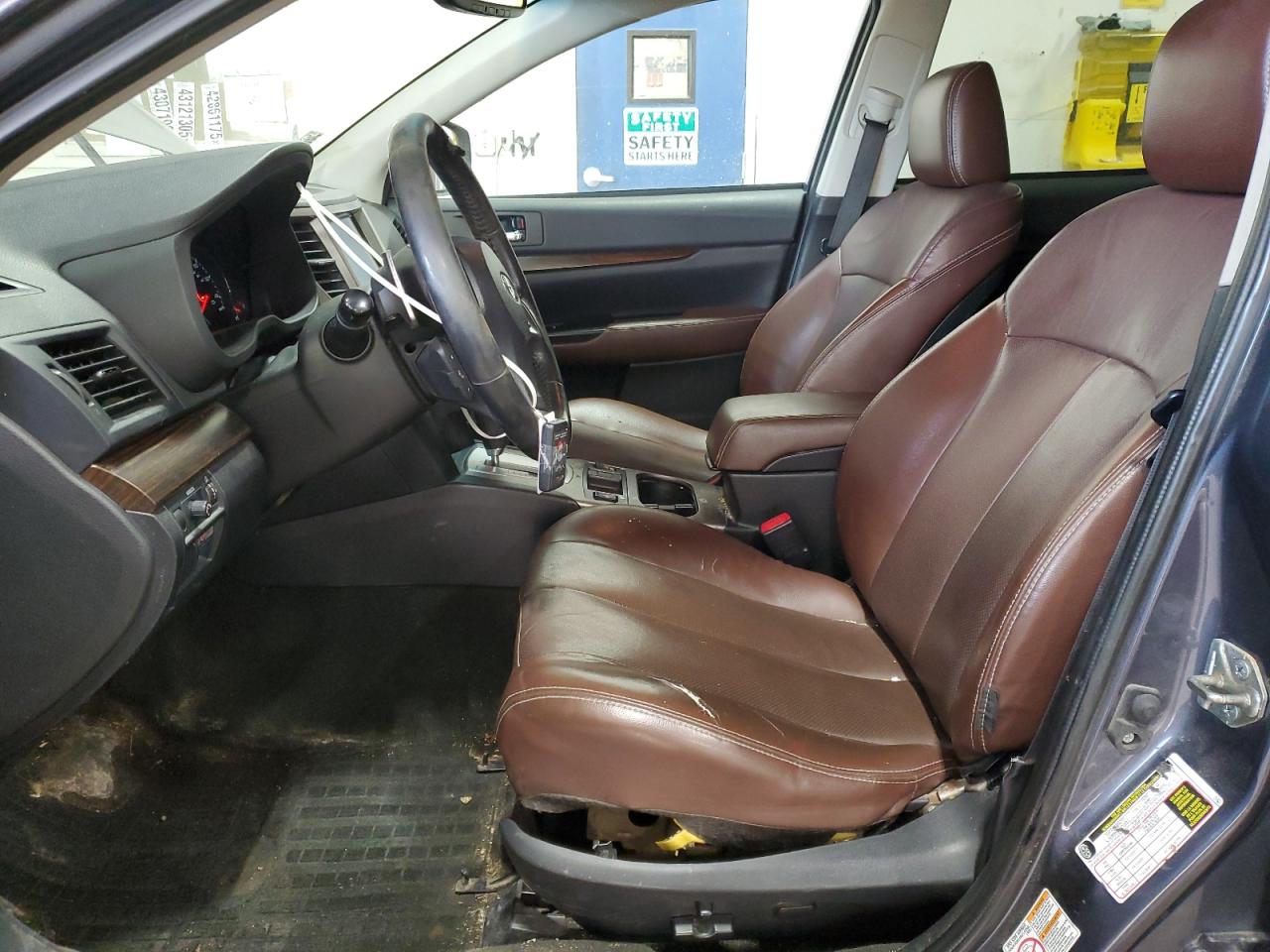 2014 Subaru Outback - Image 7