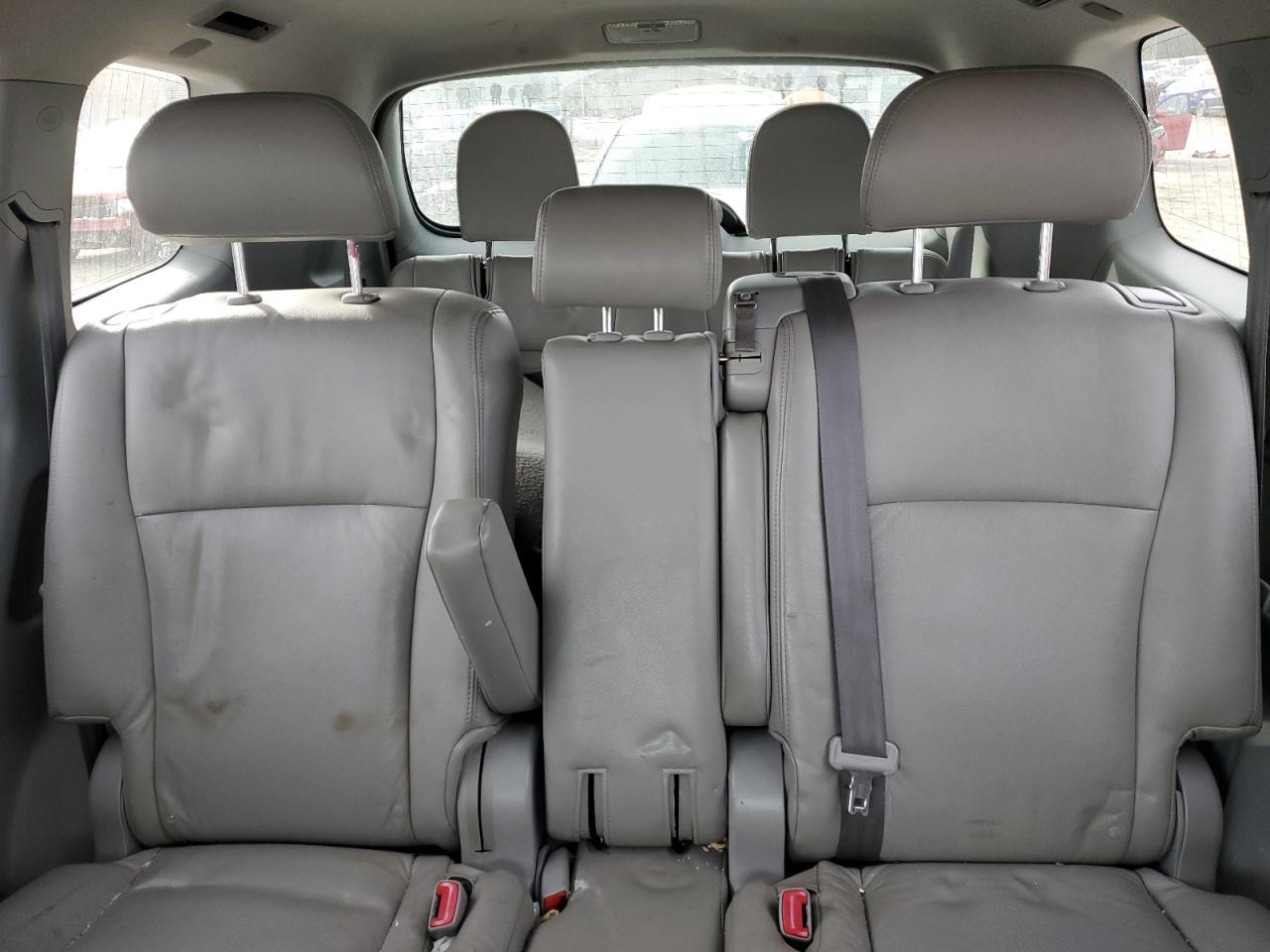 2008 Toyota Highlander - Image 10