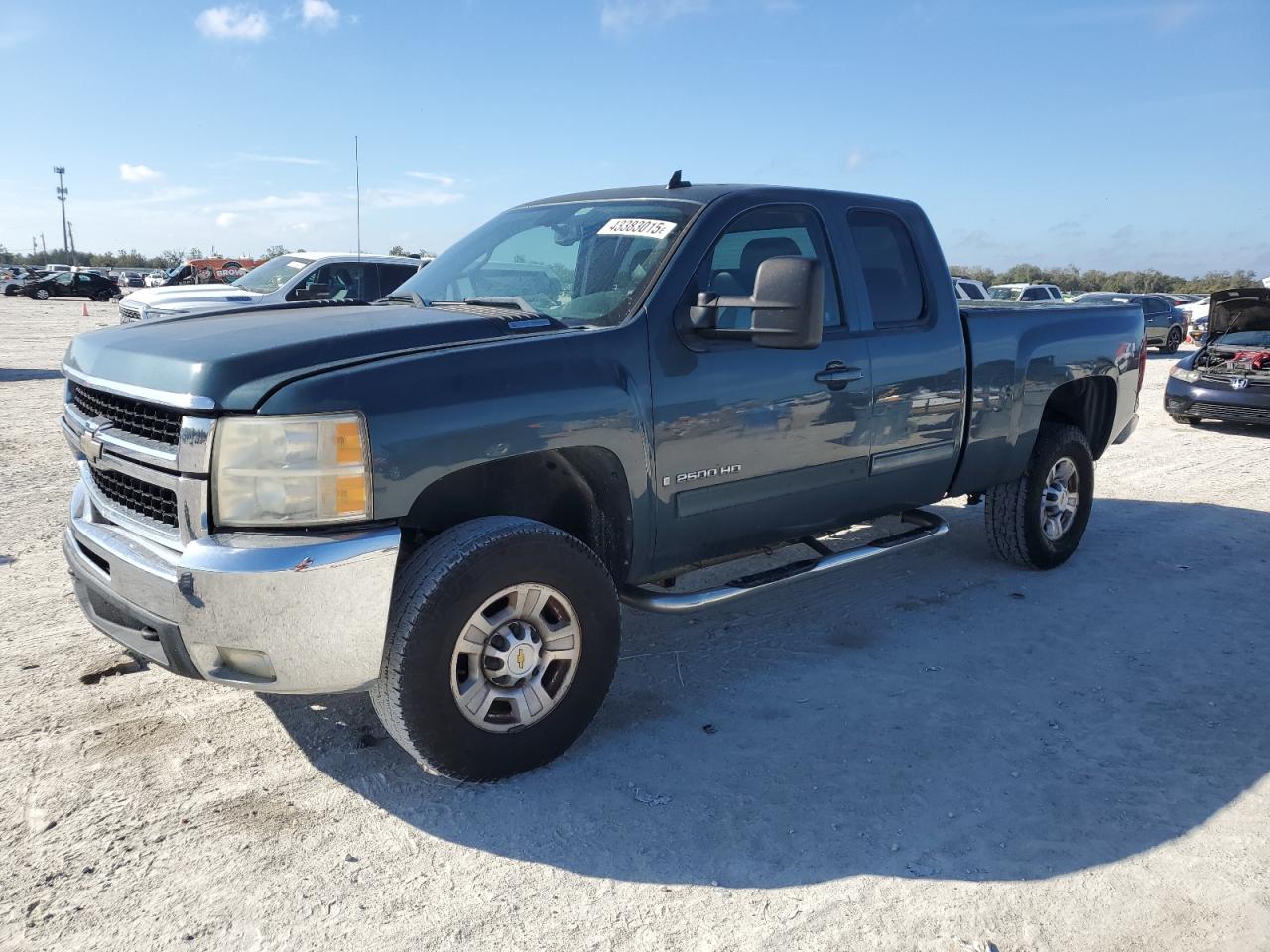 2009 Chevrolet Silverado - Image 1