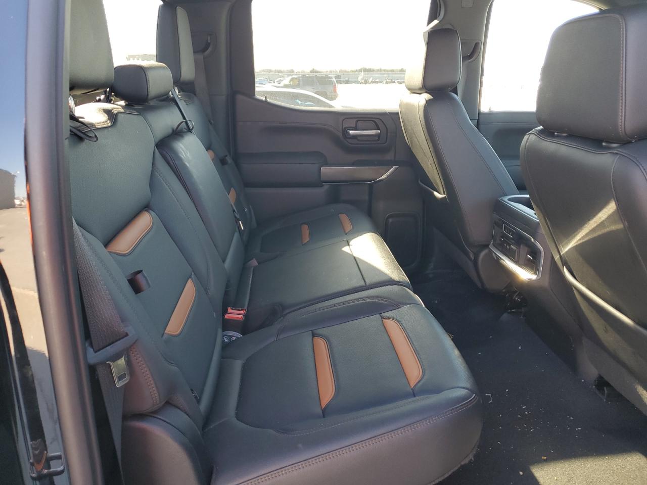 2021 GMC Sierra - Image 10