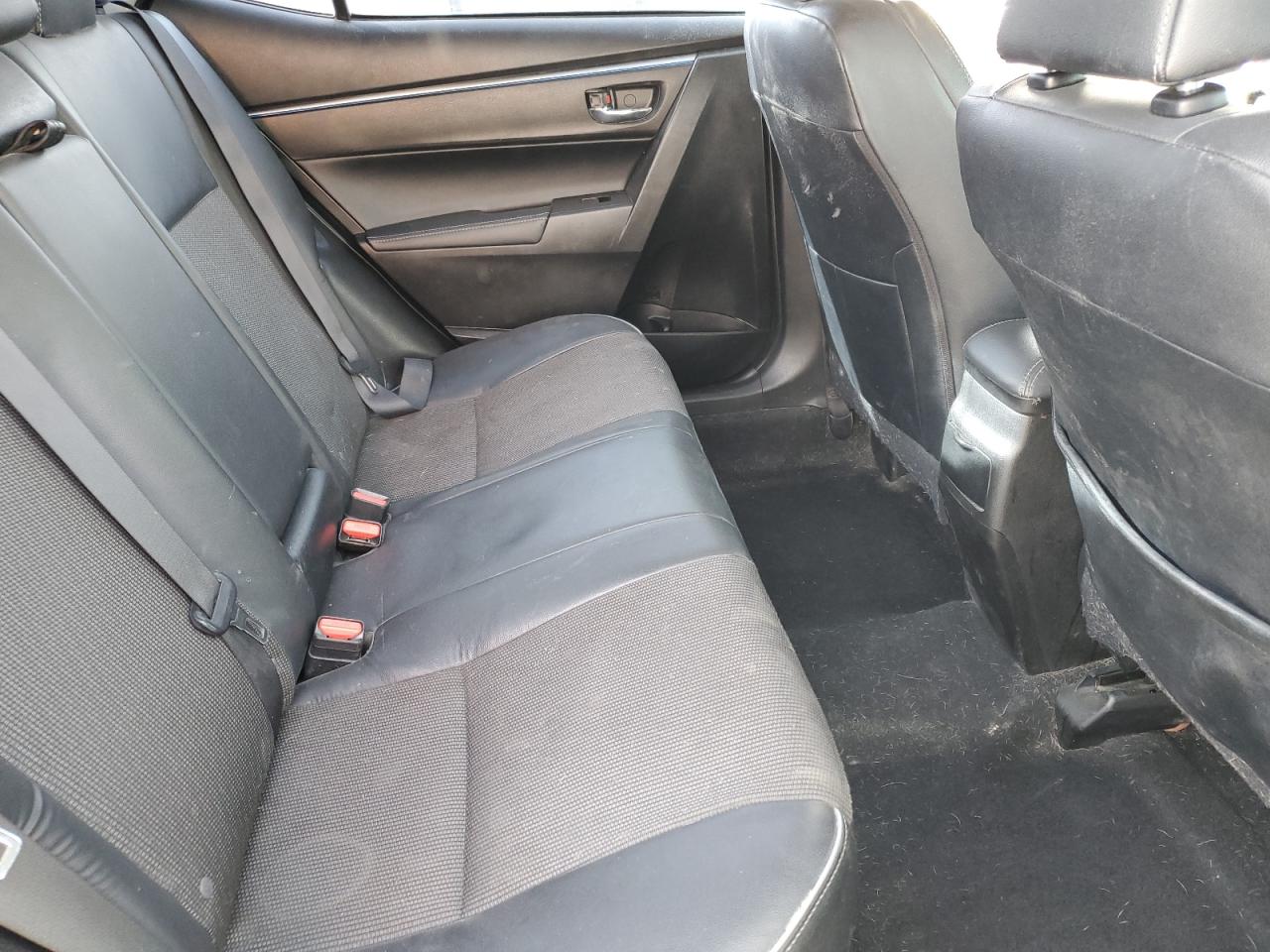 2015 Toyota Corolla - Image 10