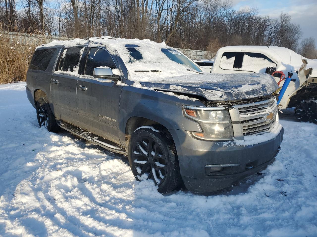 2018 Chevrolet Suburban - Image 4
