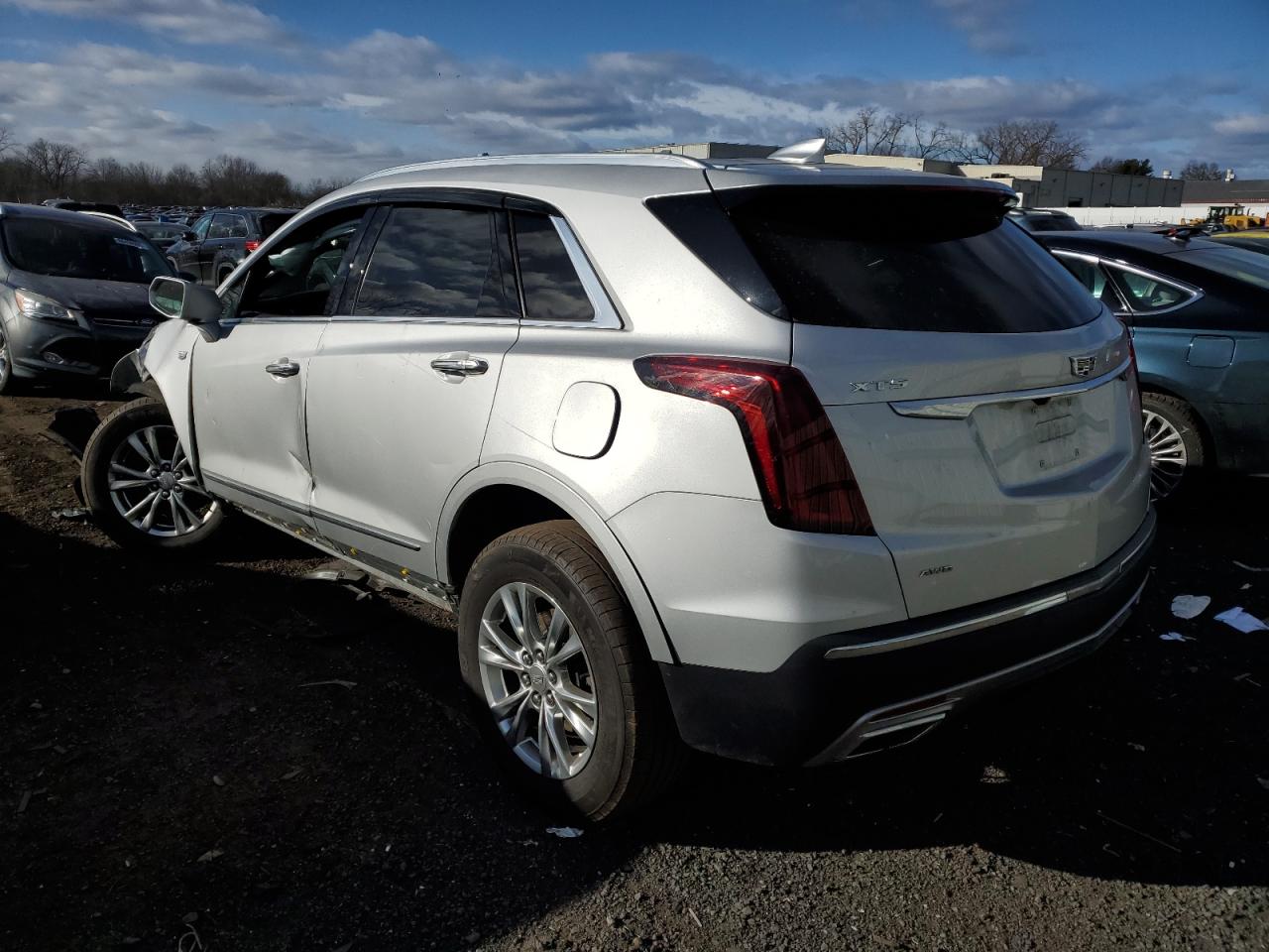 2020 Cadillac XT5 - Image 2