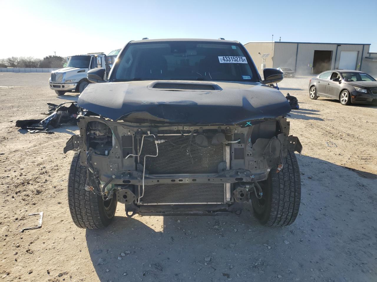 2022 Toyota 4Runner - Image 5