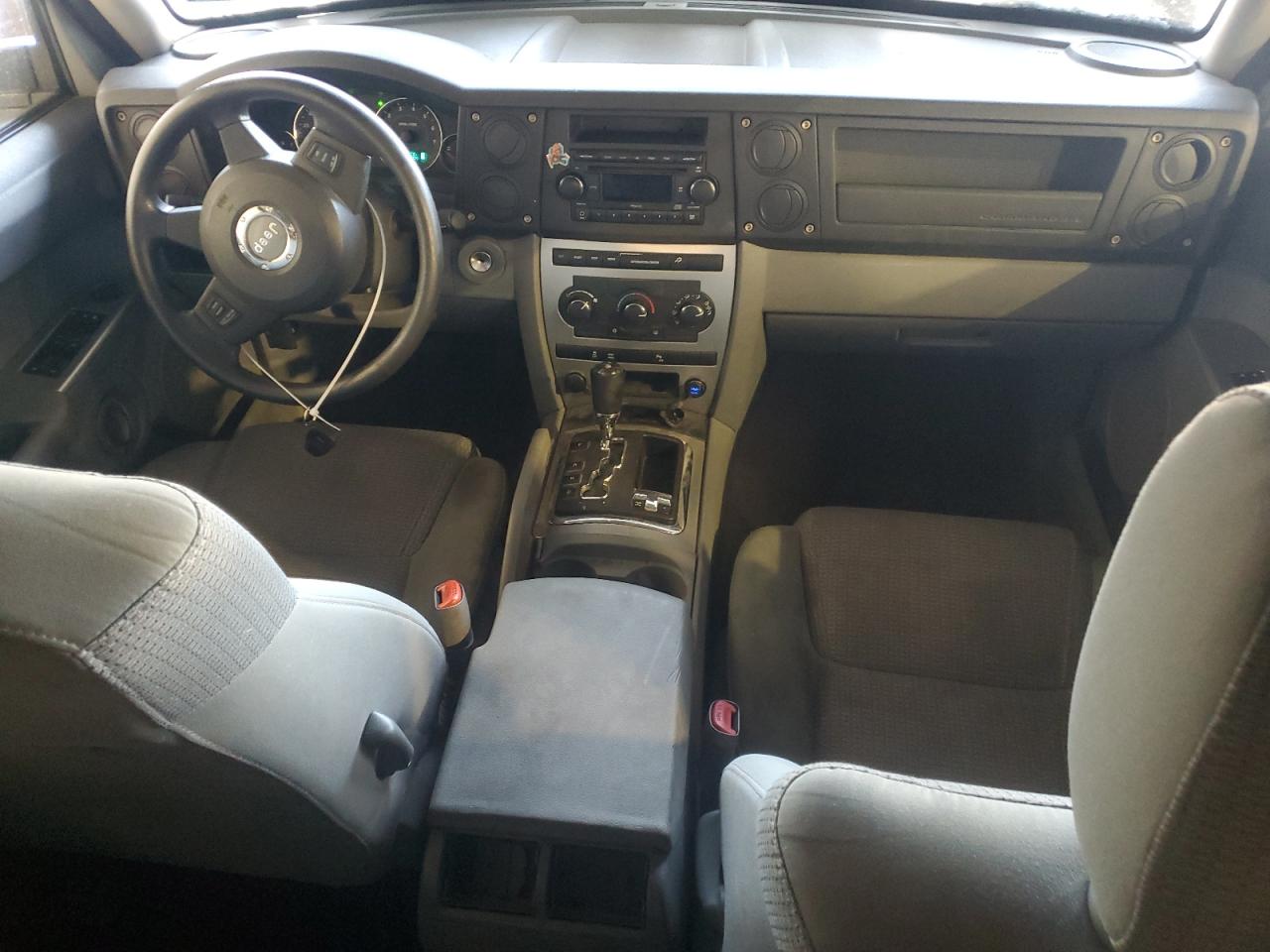 2007 Jeep Commander - Image 8