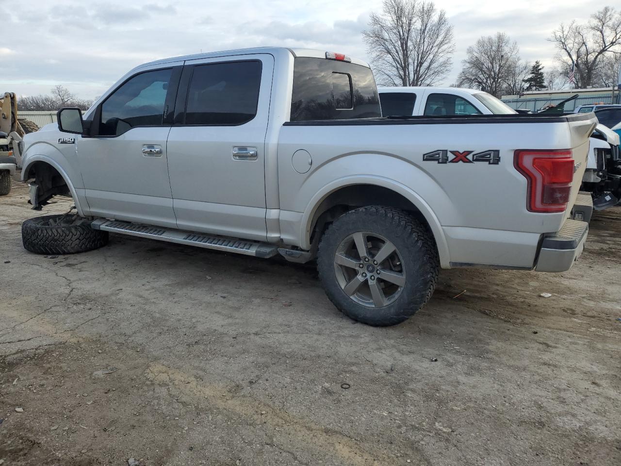 2015 Ford F-150 - Image 2