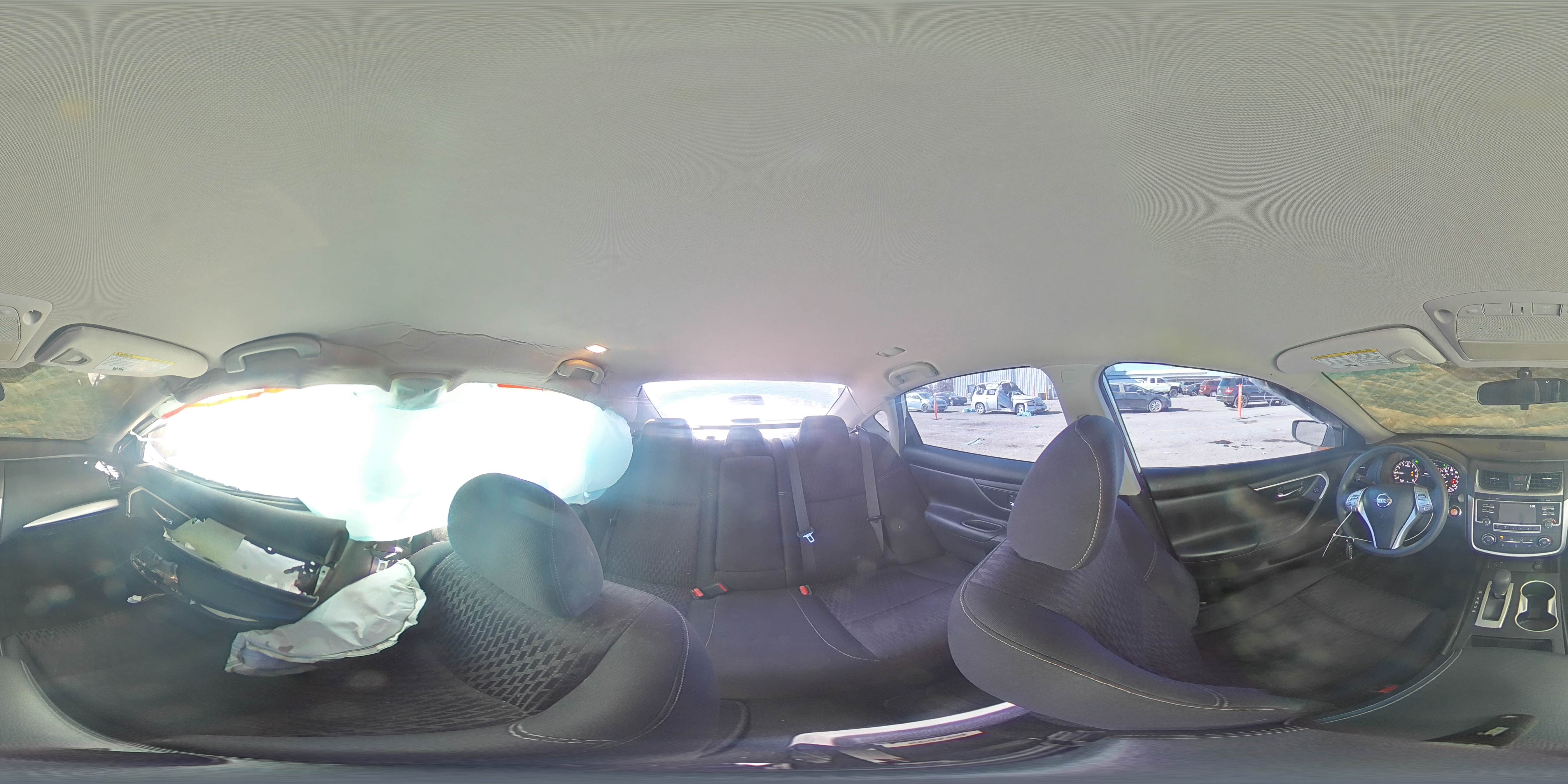 2018 Nissan Altima - Image 14