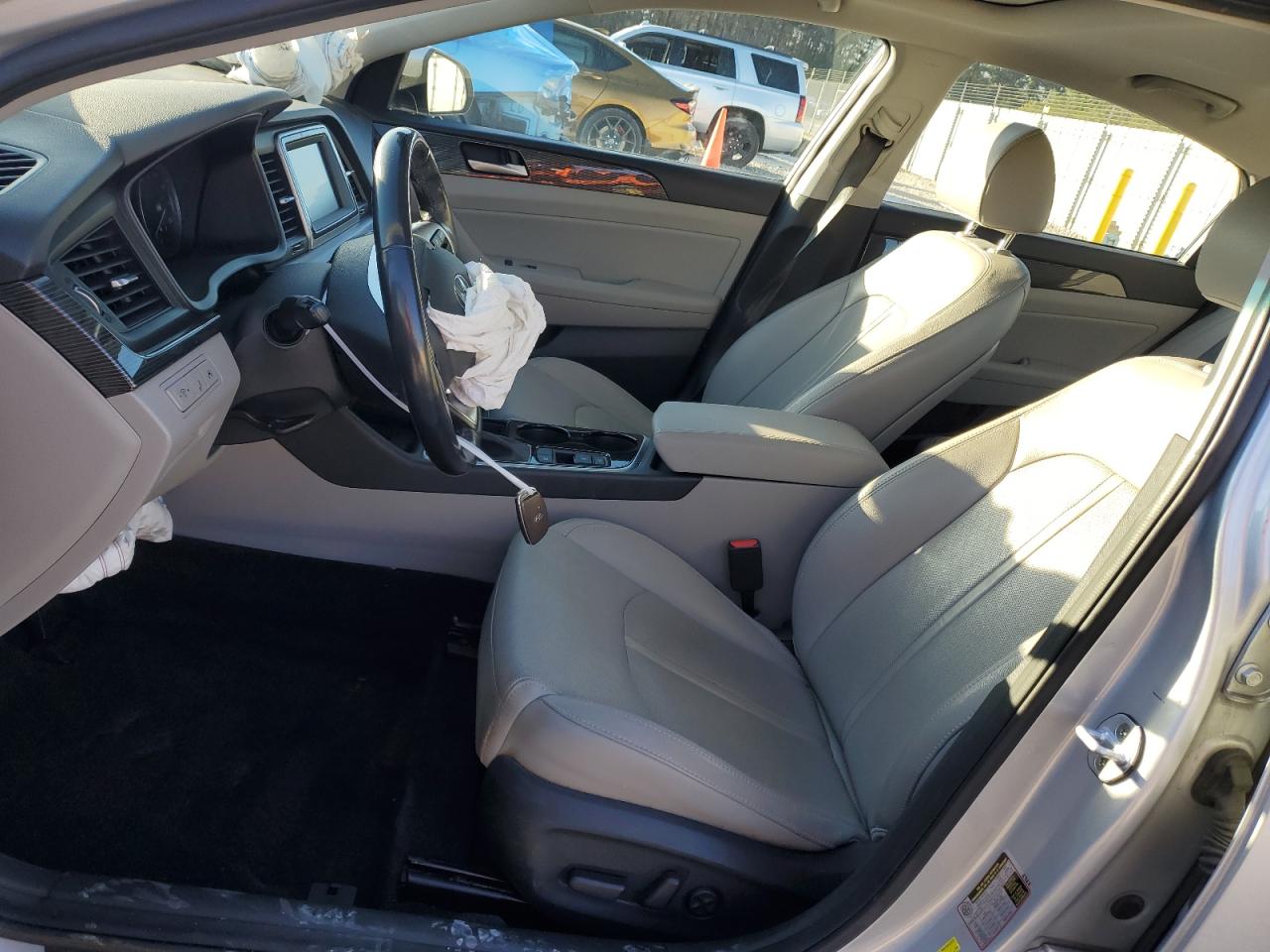 2019 Hyundai Sonata - Image 7