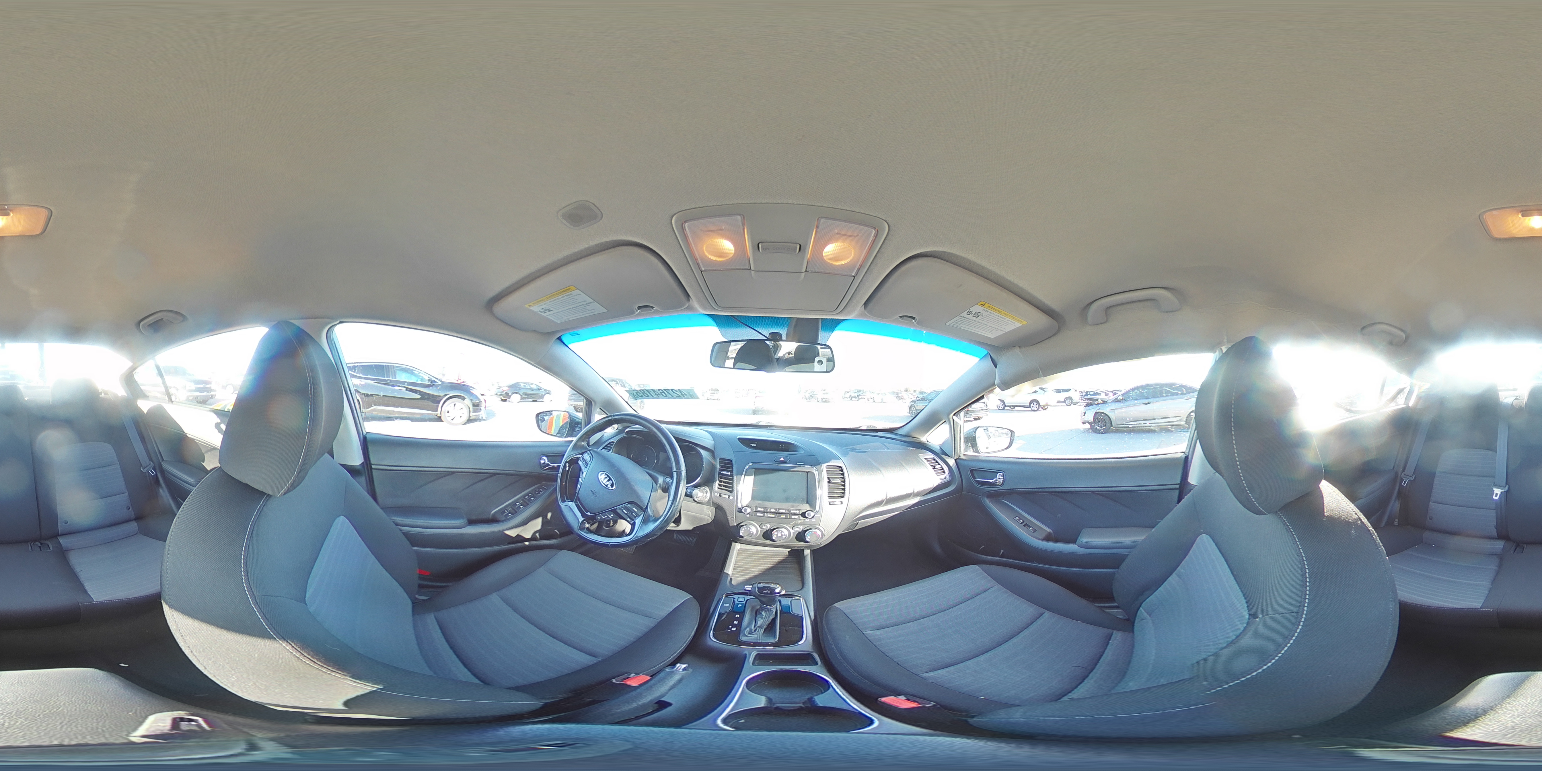 2017 Kia Forte - Image 14