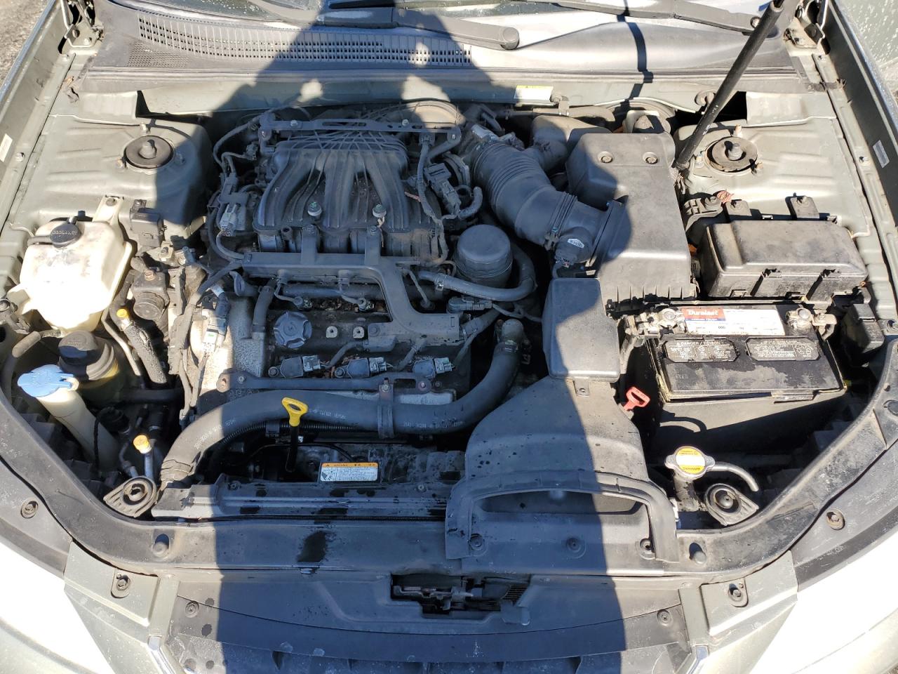 2009 Hyundai Sonata - Image 11