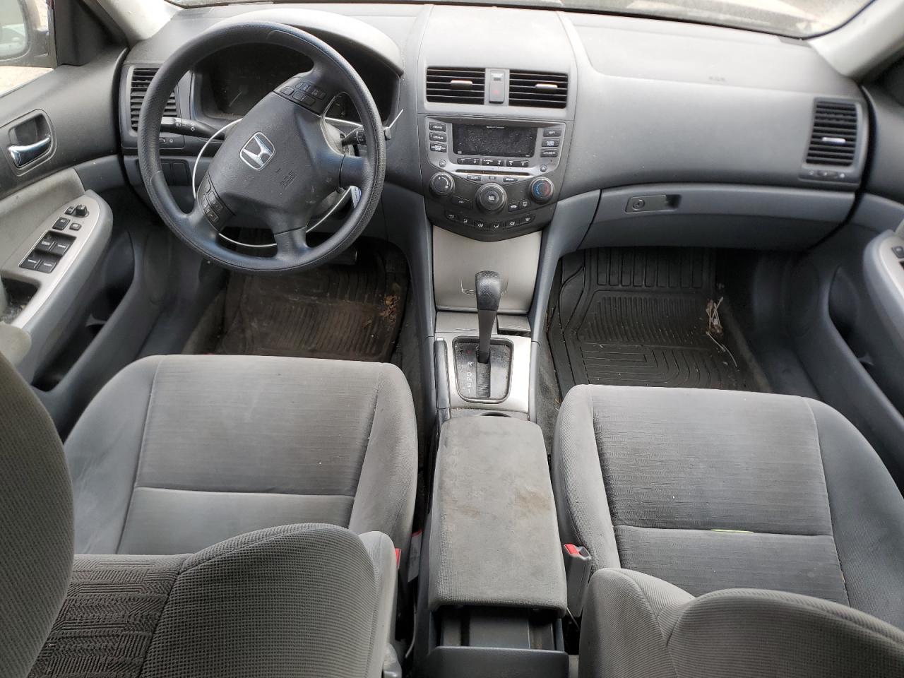 2006 Honda Accord - Image 8