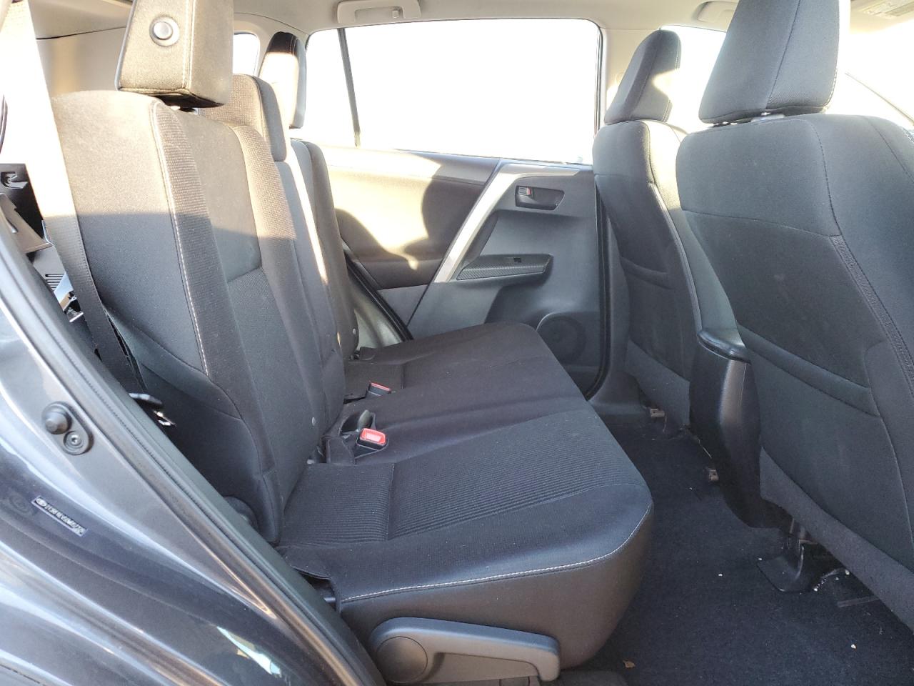 2013 Toyota RAV 4 - Image 11