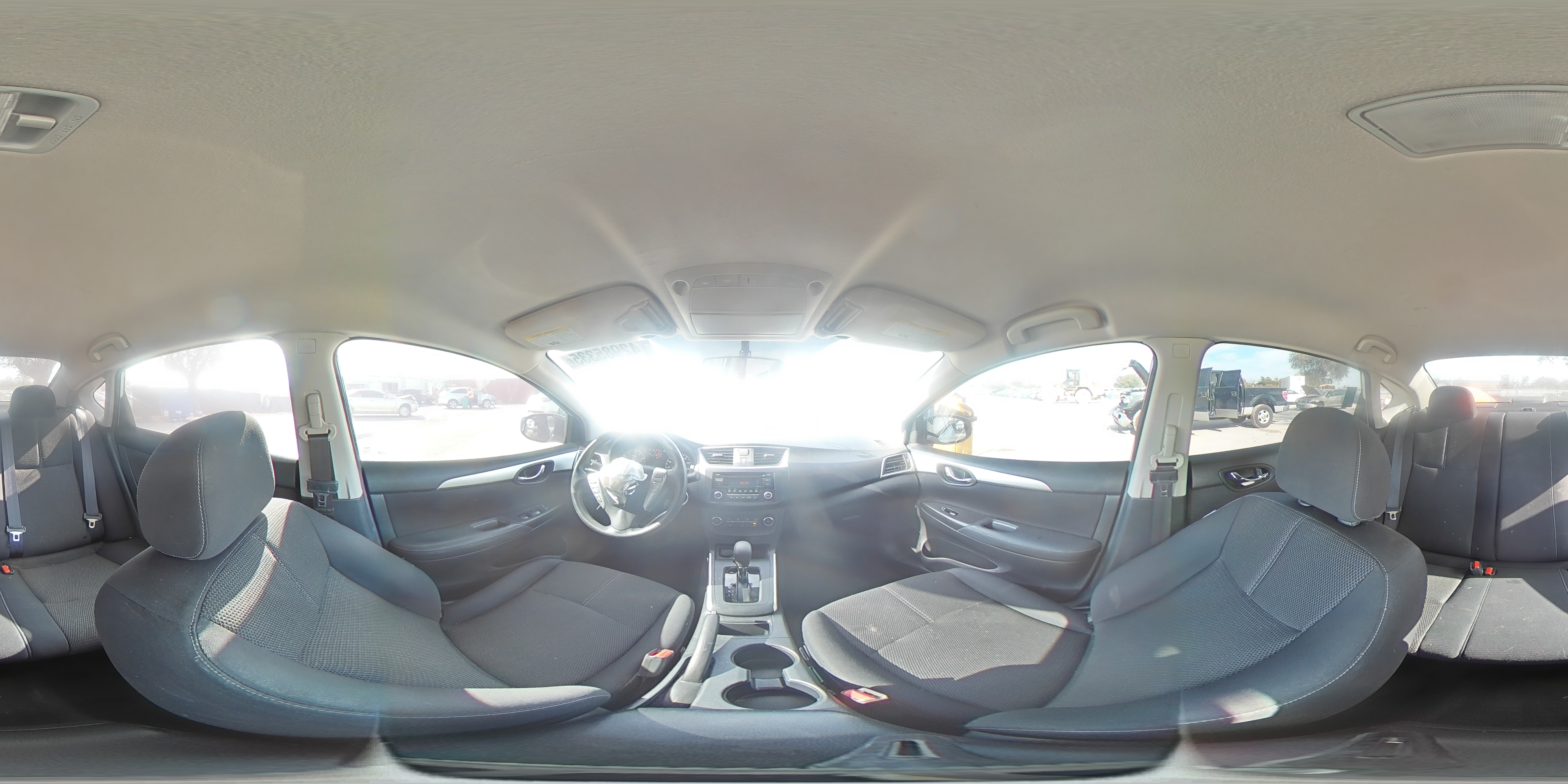2017 Nissan Sentra - Image 13