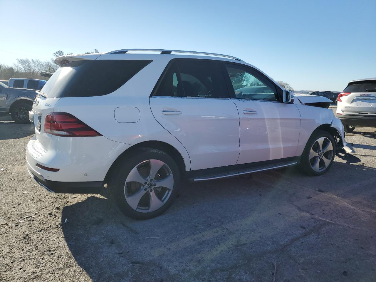 2018 Mercedes-Benz GLE - Image 3
