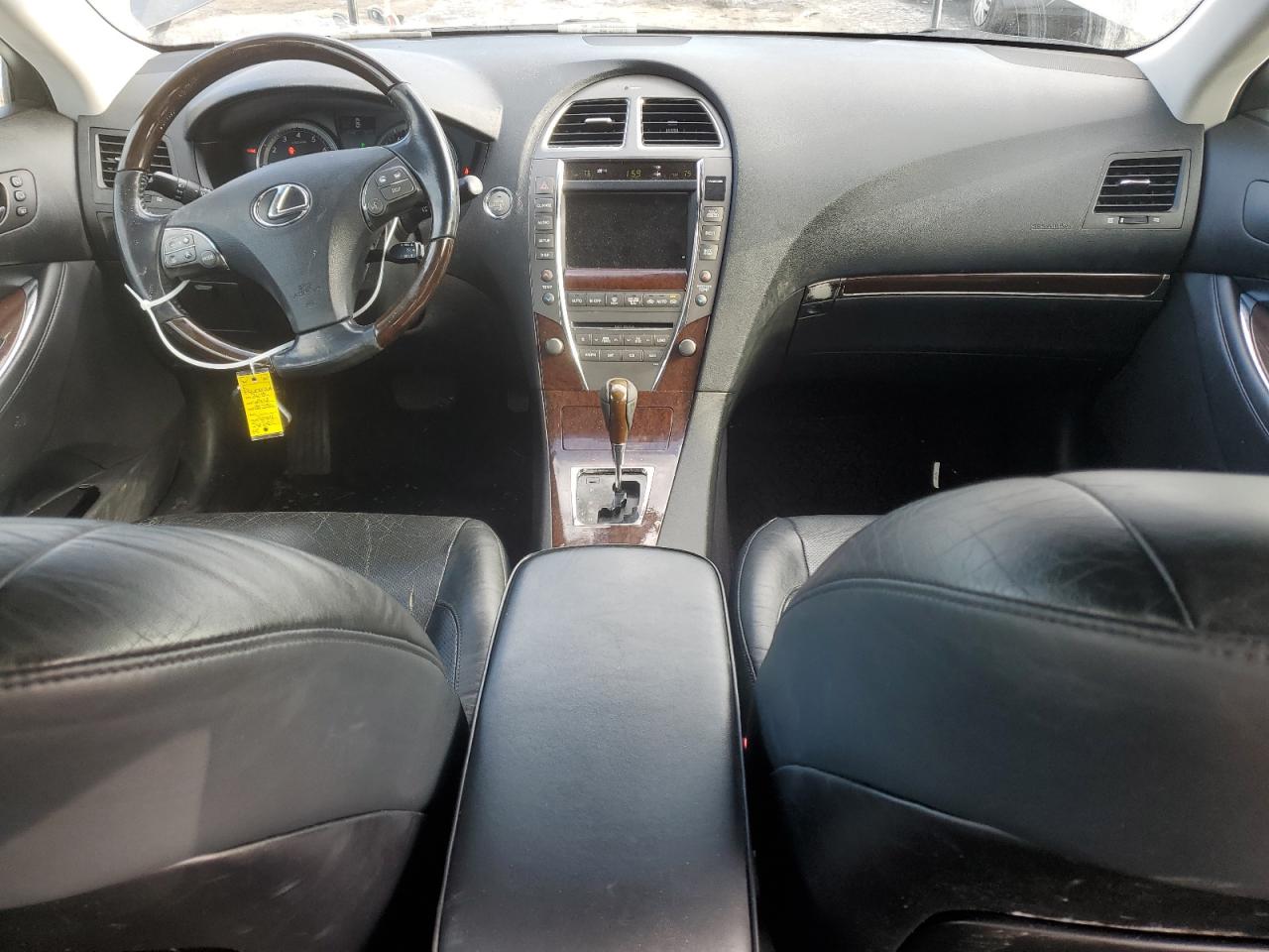 2012 Lexus ES - Image 8