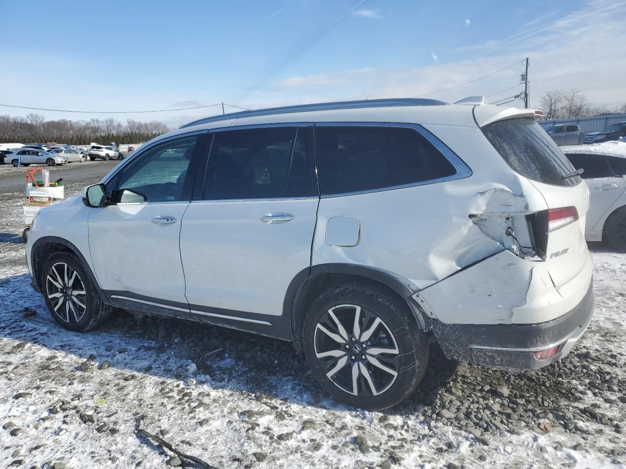 2022 Honda Pilot - Image 2