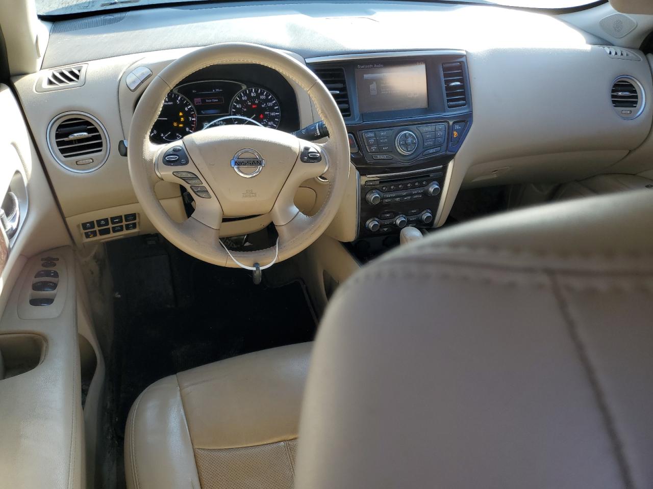 2015 Nissan Pathfinder - Image 8