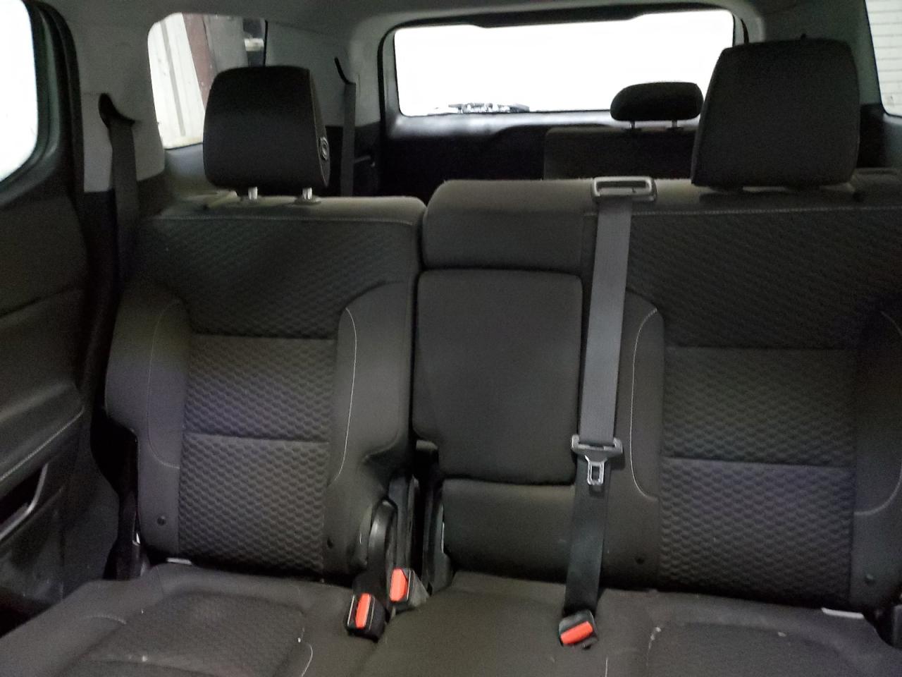 2019 GMC Acadia - Image 10