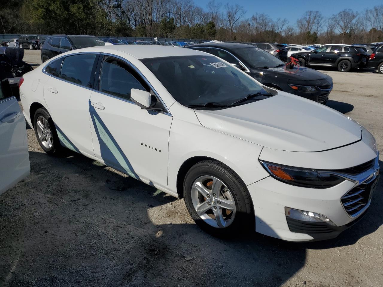 2022 Chevrolet Malibu - Image 4