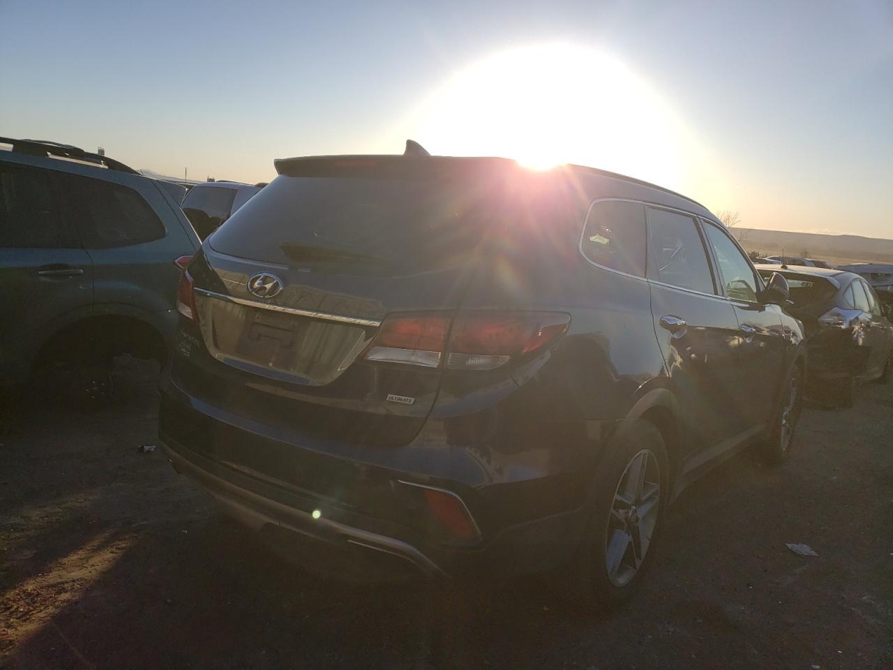 2017 Hyundai Santa Fe - Image 3