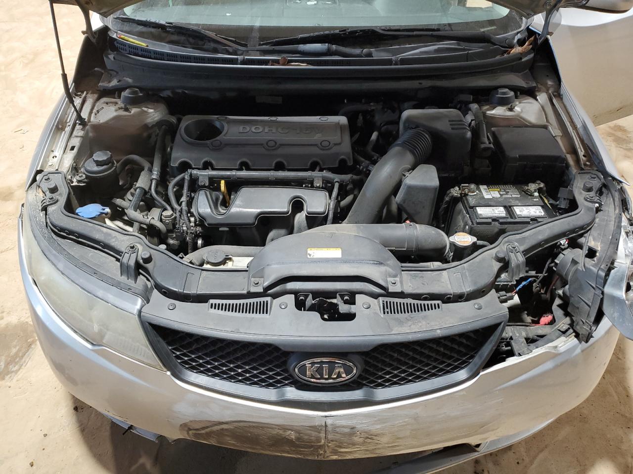 2010 Kia Forte - Image 11