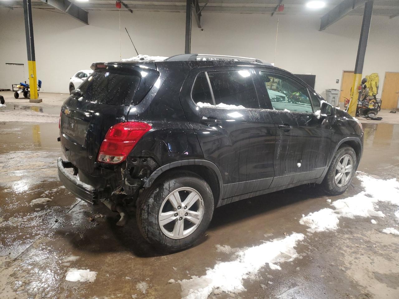 2018 Chevrolet Trax - Image 3