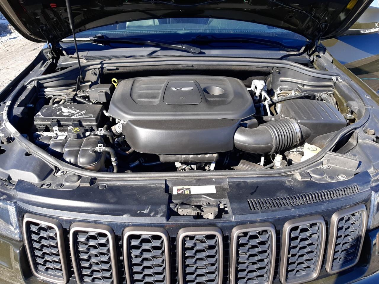 2016 Jeep Grand Cherokee - Image 13