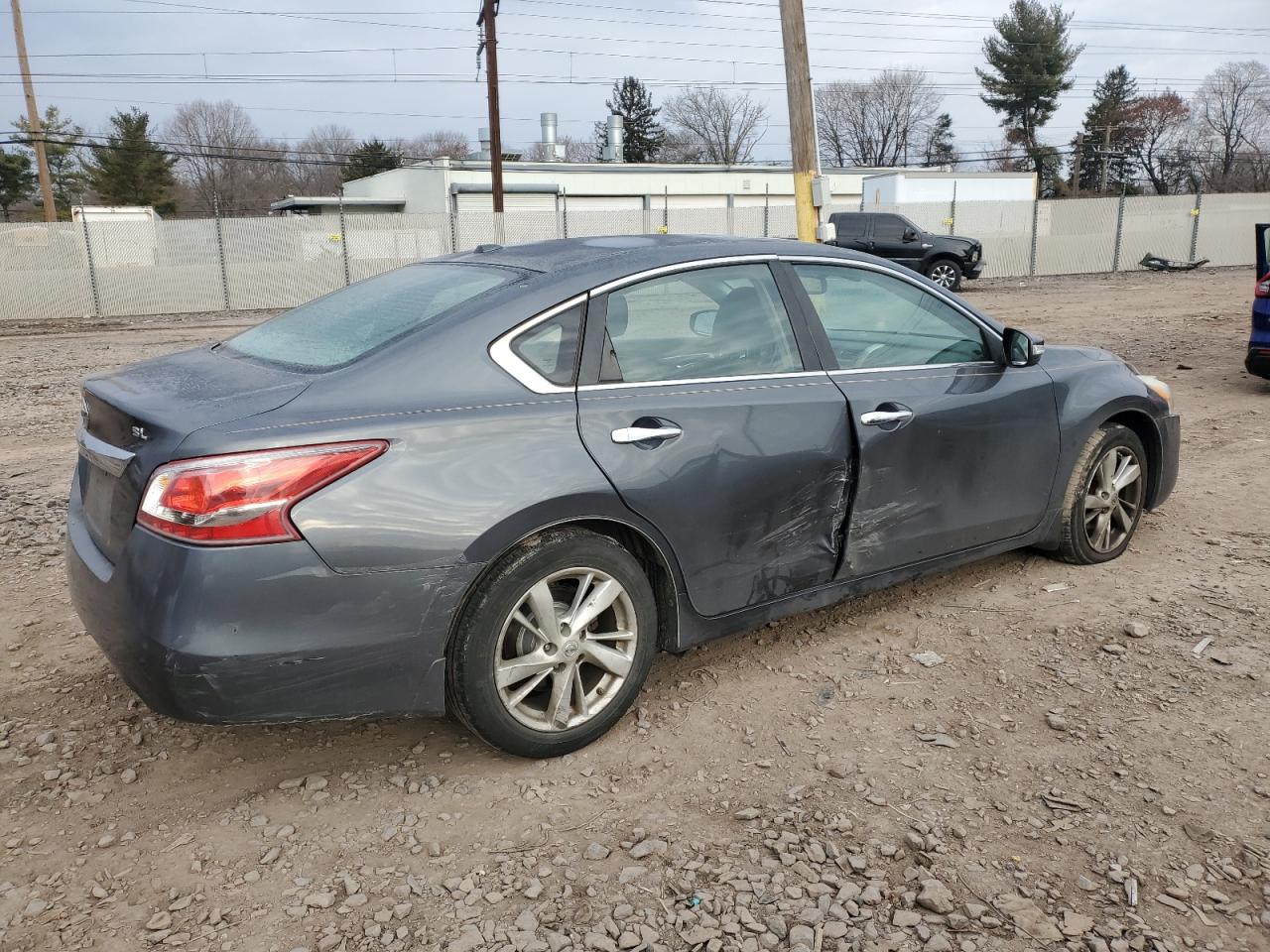 VIN 1N4AL3AP3DC917047 2013 NISSAN ALTIMA no.3