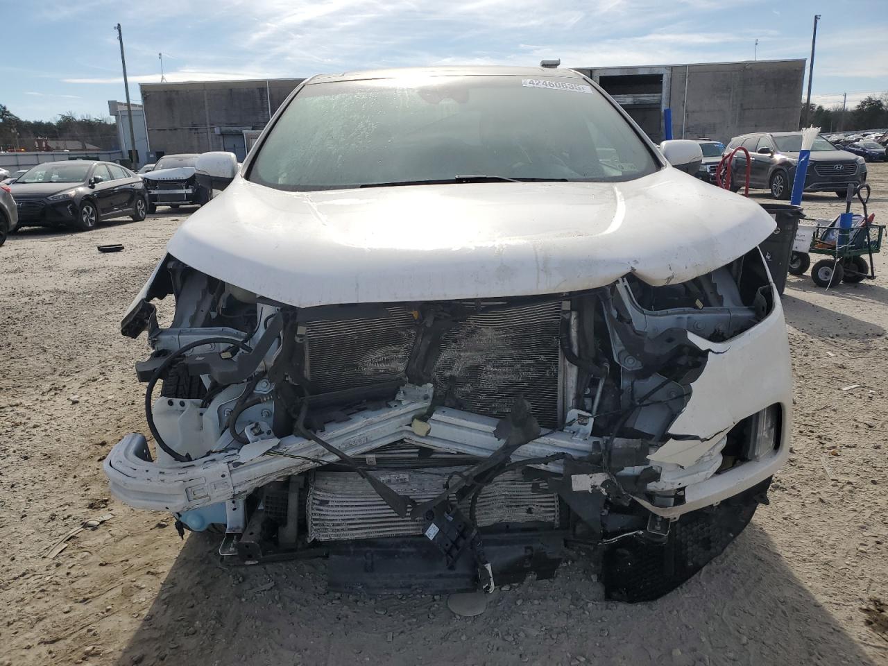 2019 Ford Edge - Image 5