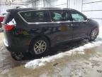 2017 Chrysler Pacifica Lx продається в Candia, NH - Normal Wear