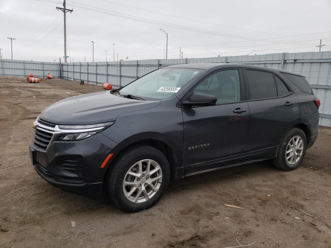 2022 Chevrolet Equinox - Image 1