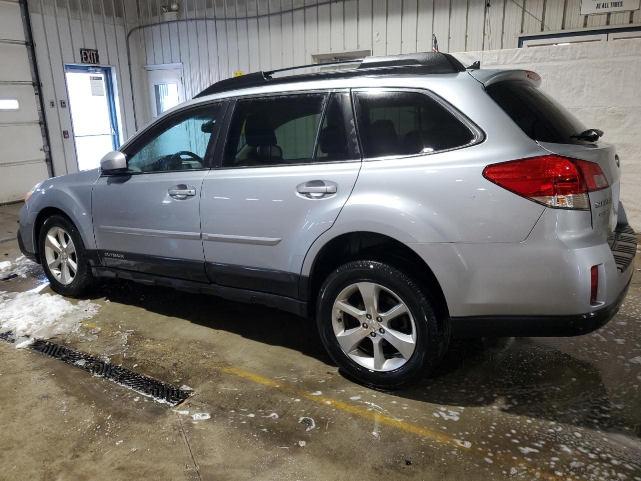 2014 Subaru Outback - Image 2