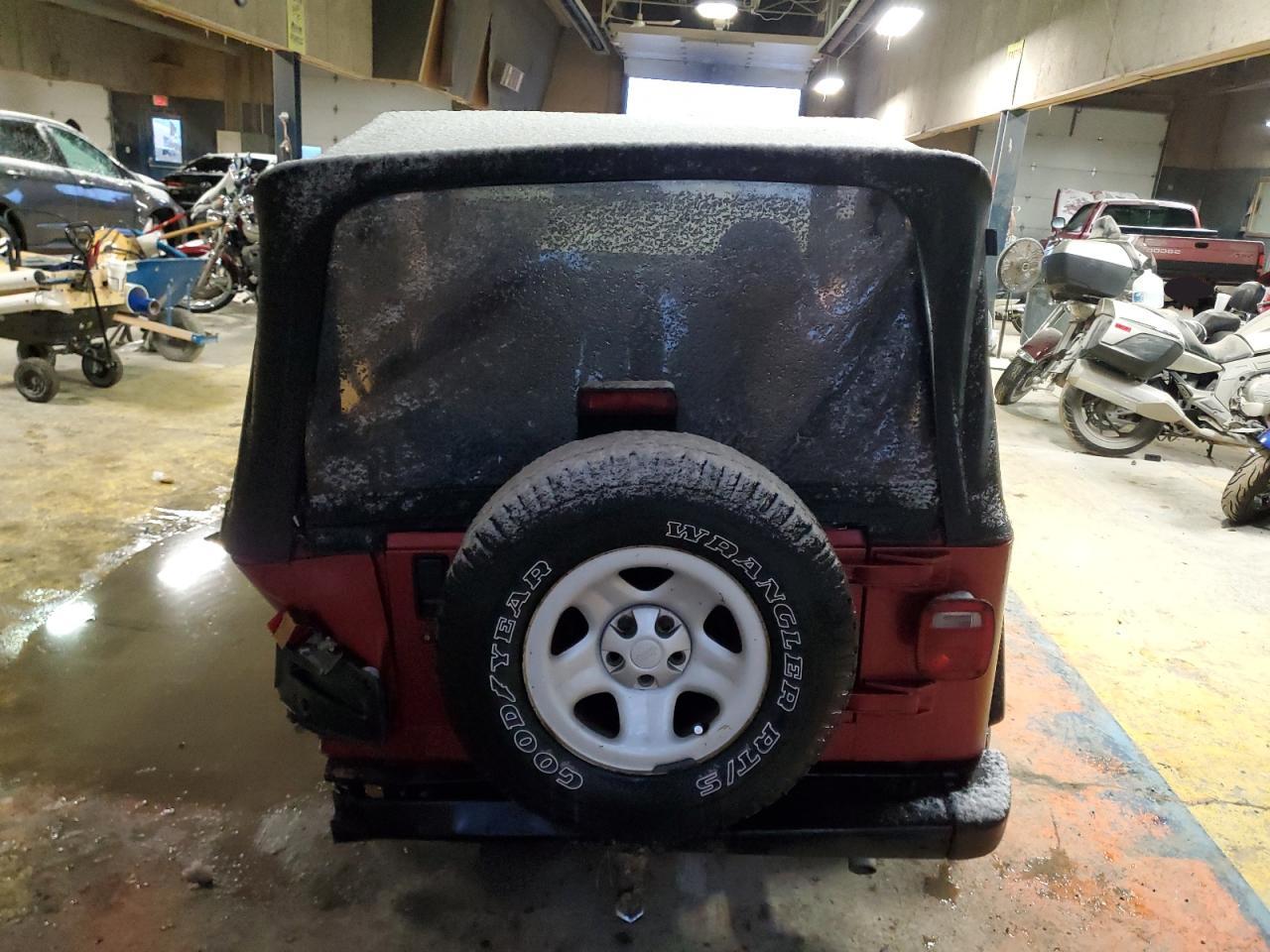 1998 Jeep Wrangler - Image 6