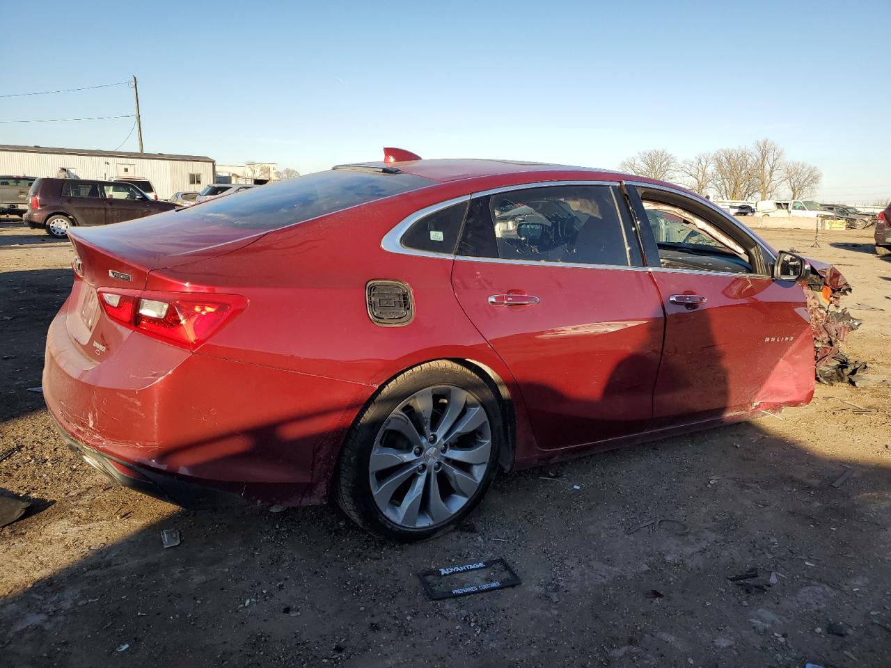 2018 Chevrolet Malibu - Image 3
