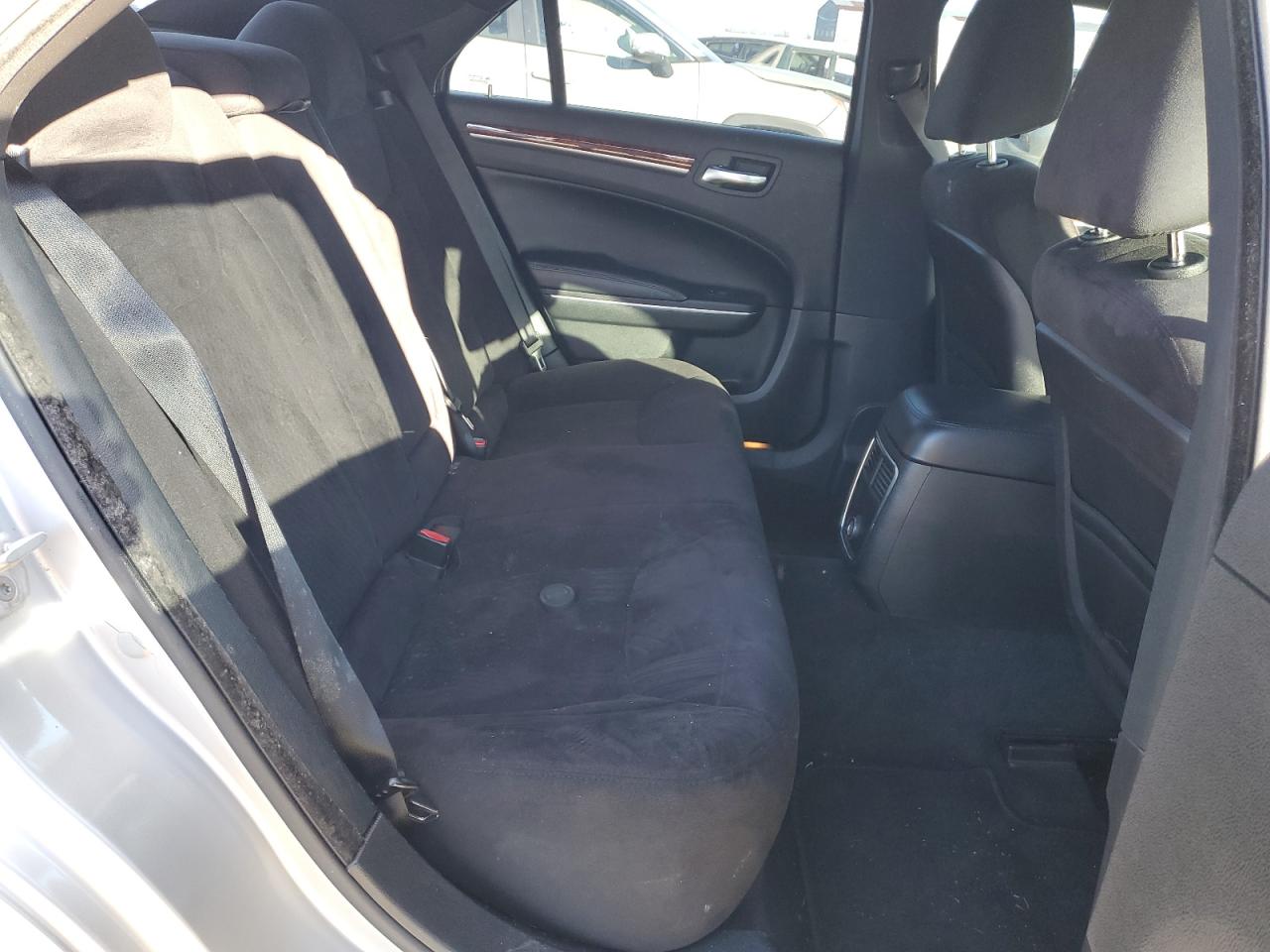 2012 Chrysler 300 VIN: 2C3CCAAG4CH175510 Lot: 87486104