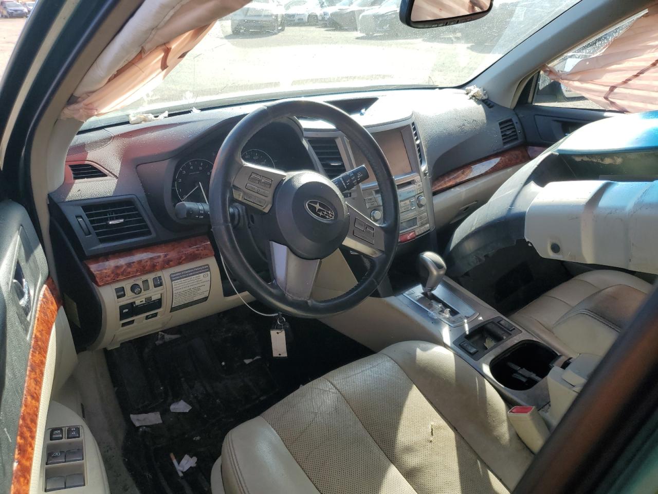 2011 Subaru Outback - Image 8