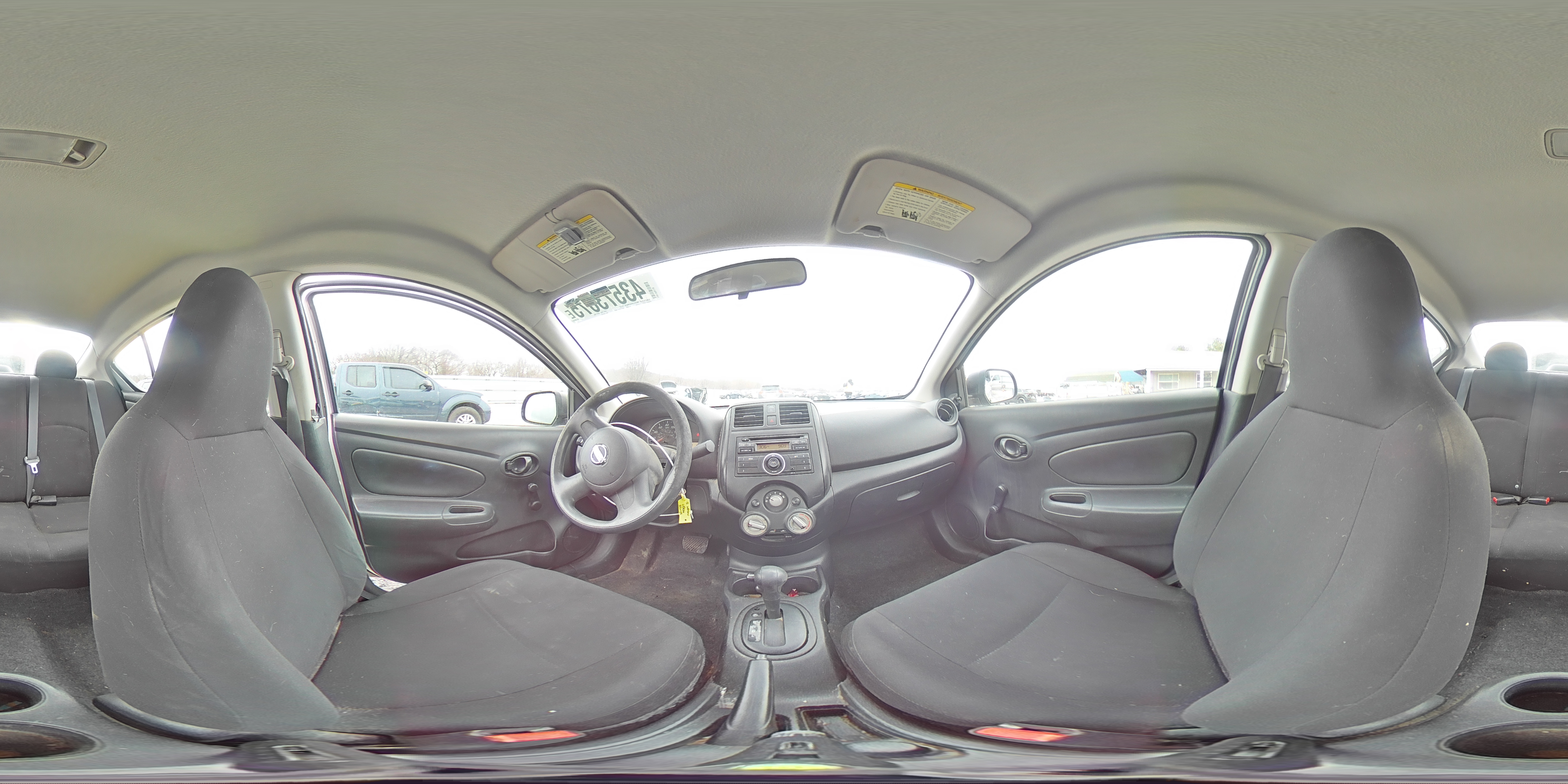 2012 Nissan Versa - Image 12