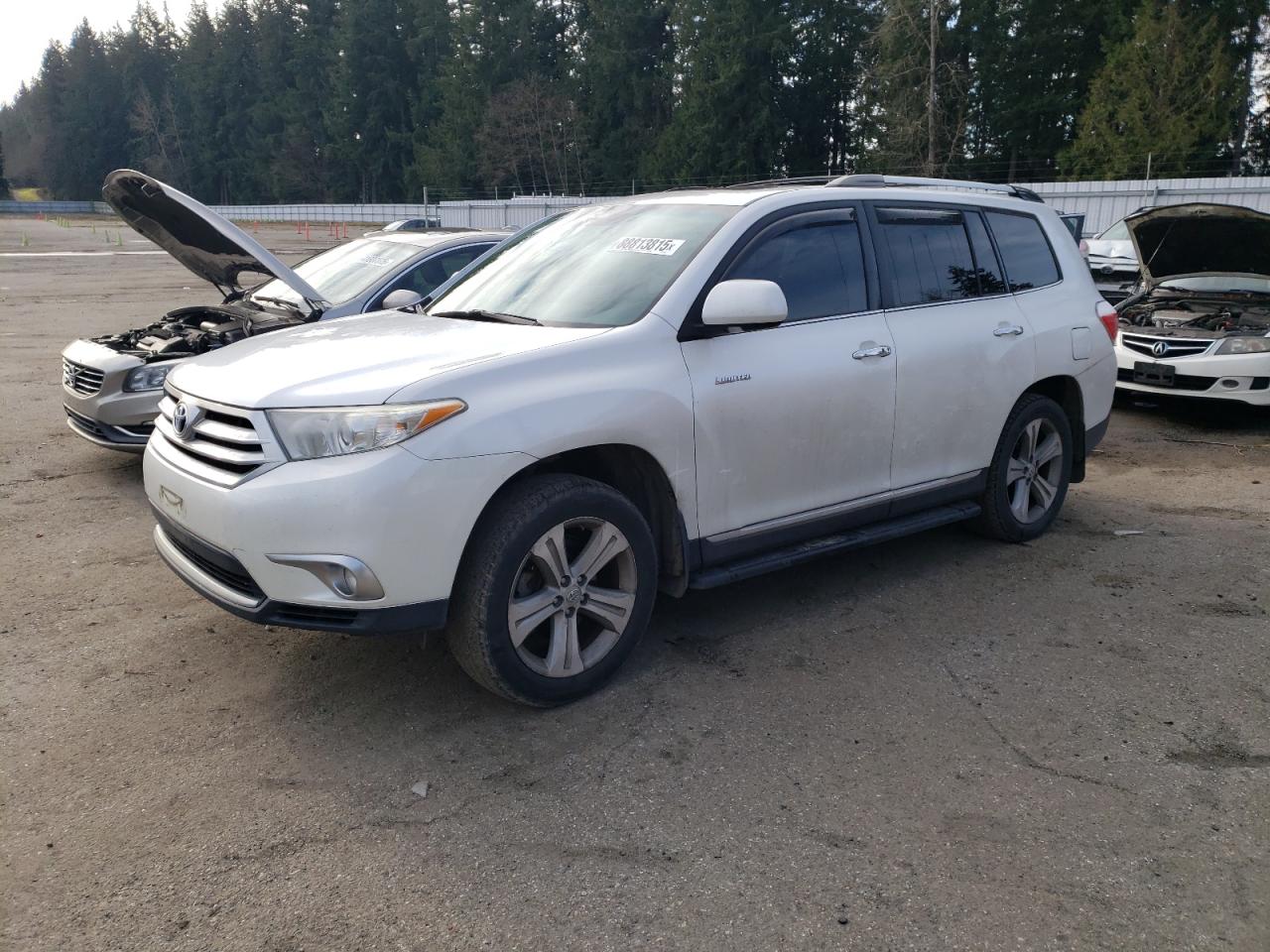 2012 Toyota Highlander - Image 1