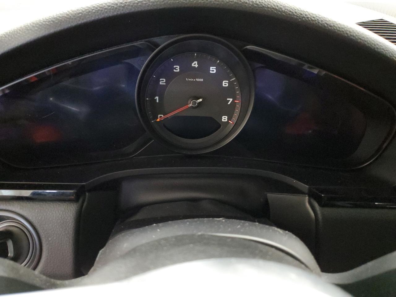 2020 Porsche Cayenne - Image 9